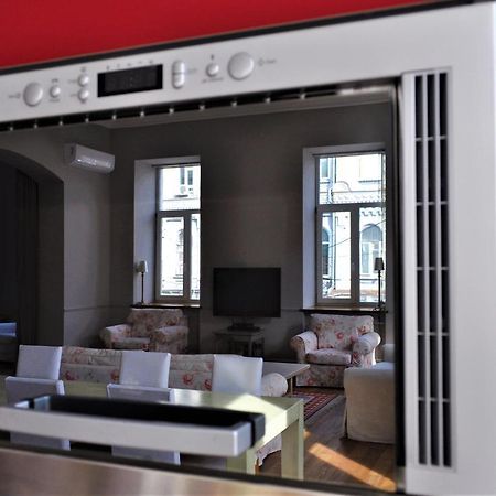 Great 144 Sq.M. Apartment In The Center Of Kyiv Exterior photo